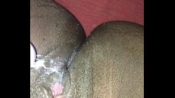 Coño negro se corre en vibrador XVIDEOS