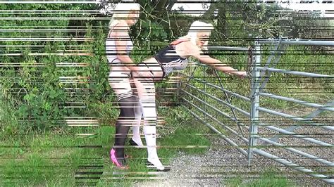 Outdoor Shemale Porn Videos 3 XHamster