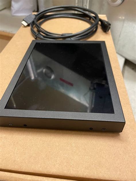 8 Zoll Monitor | Kaufen auf Ricardo