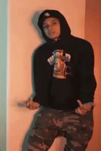 Flipping Off Fuck You Flipping Off Fuck You Fuck Off Discover Share GIFs