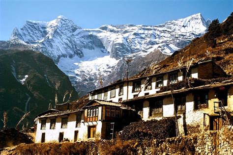 Sherpa Village Namche Bazaar Kingdom Of Nepal Flickr Photo Sharing