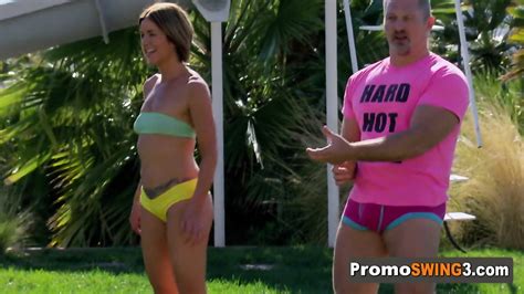 Hannah And JJ Hit The Pool To Foreplay With Other Horny Couples