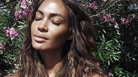 Joan Smalls Pairs Breezy Waves Slim Braids And Nude Makeup Vogue
