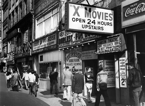 Peep Shows Porn Theaters And Sex Workers Of 1970s And 1980s Times Square New York Daily News