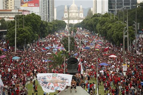 Flamengo se compromete a adiar festa caso vença a Libertadores para não