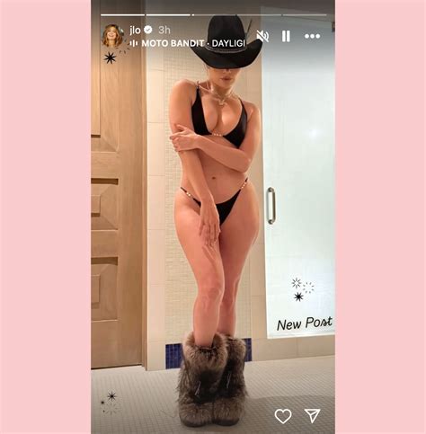 Jennifer Lopez Starting The New Year Off Hawt With Aspen Bikini Selfie Perez Hilton