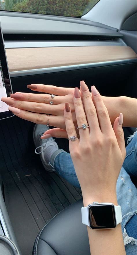 10 IDEAS DE UÑAS LINDAS Y ELEGANTES EN TONOS NUDE Stylish nails Acrylic nails Matte nails