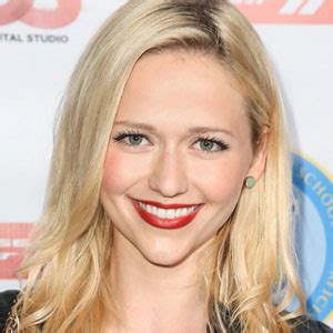 Johanna Braddy Hot Bikini Photos Rather Than Sexy Scarf Pics For Of Fans The Celebrity Post