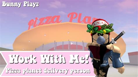 Work With Me Roblox Bloxburg Pizza Delivery Youtube