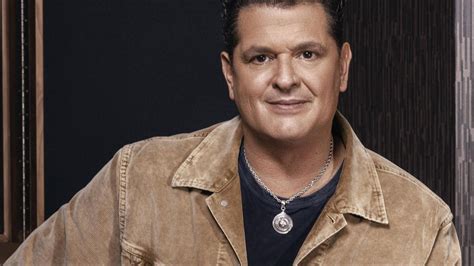 Academia Latina De La Grabaci N Nombra A Carlos Vives Como La Persona Del A O