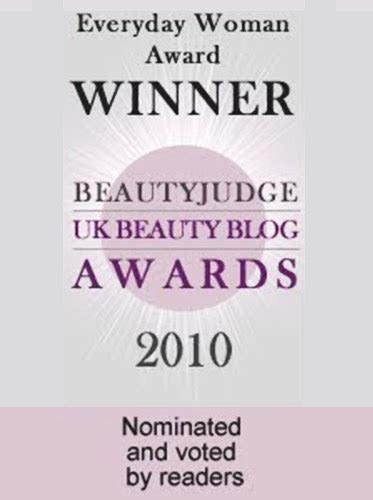 Urban Decay Naked Smoky Palette Review And Swatches Of Faces And Fingers