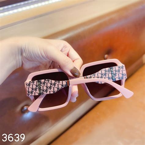 Mắt kính nữ dior gọng vuông mắt màu nâu trà gọng màu xanh rêu hồng pastel nude trắng đen tặng