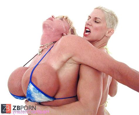 Muscle Ginormous Blondey Dyke Dominatrix ZB Porn