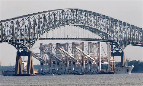 Puente Francis Scott Key De Baltimore Se Derrumba Tras Golpe De Un Barco Y Varios Autos Caen Al