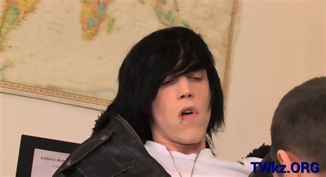 School Gays Enjoy Sweaty Fuck