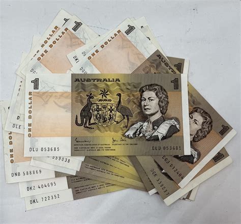 Australian Paper 1 Note Issued 1975 1982 Sterling And Currency