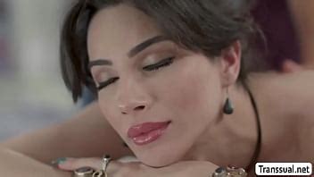 Ariel Demure Model Page XVIDEOS