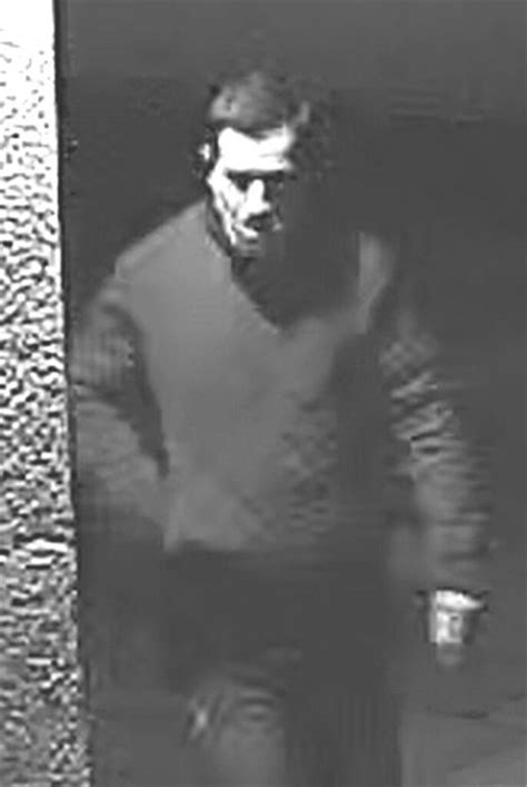 Recklinghausen Polizei Fahndet Mit Foto Nach Sex T Ter