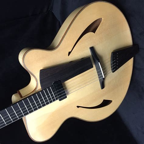 Eastman PG2 Blonde Archtop Jazz Guitar 2350365 Guitars N Jazz