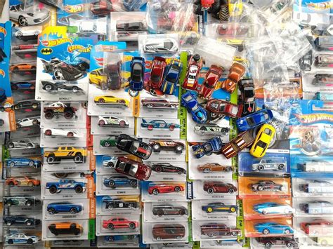 Hot Wheels Malaysia Collectors HOT WHEELS SUPER TREASURE HUNT MAINLINE FOR SALE