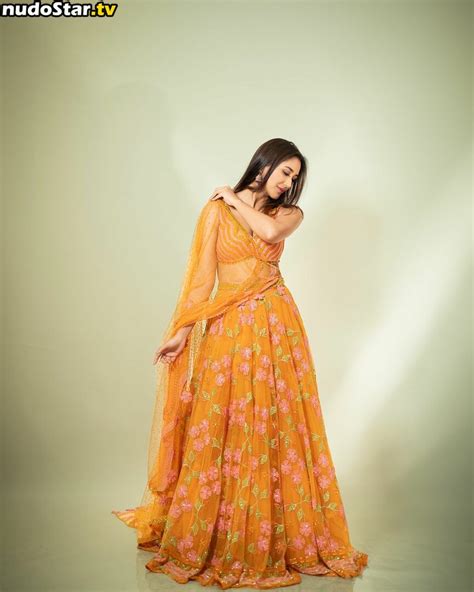 Nikita Dutta Nikifying Nude OnlyFans Photo 7 Nudostar TV