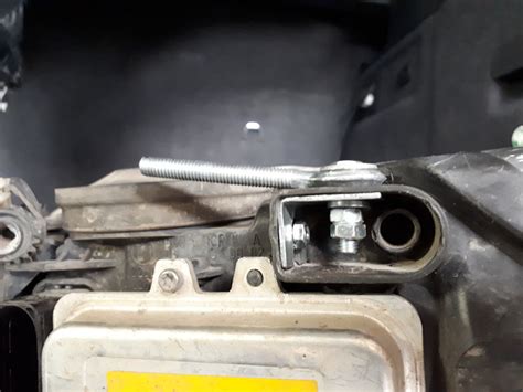 Крепим фары 2 — Volkswagen Touareg (1G), 3 л, 2010 года | своими руками ...