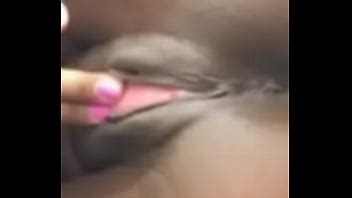 Preparándose para follar este coño de miel XVIDEOS