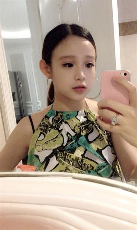 Những cặp chị em xinh đẹp nhà hot girl Việt