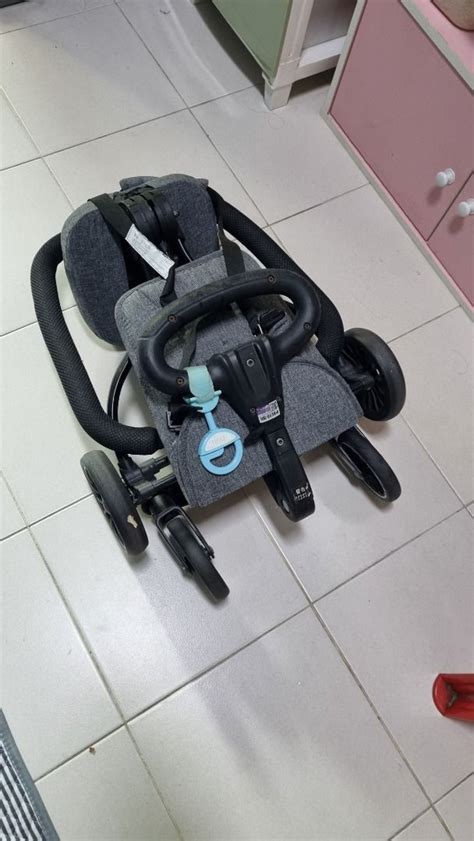 Baobaohao stroller, Babies & Kids, Going Out, Strollers on Carousell