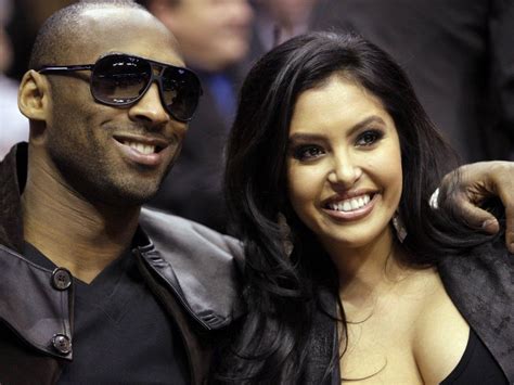 Kobe Bryant And Wife Wallpapers Top Free Kobe Bryant And Wife Backgrounds Wallpaperaccess