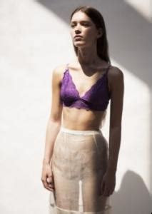 10 Hot Sexy Lottie Hayes Bikini Pics