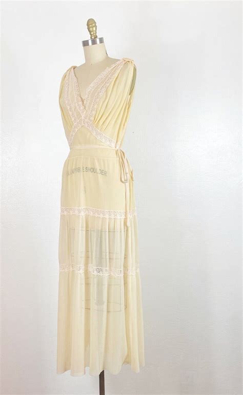1960s Nightgown Lace Nightgown 1960s Lingerie S Gem