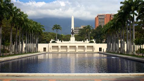 Proceres Promenade In Caracas Expedia