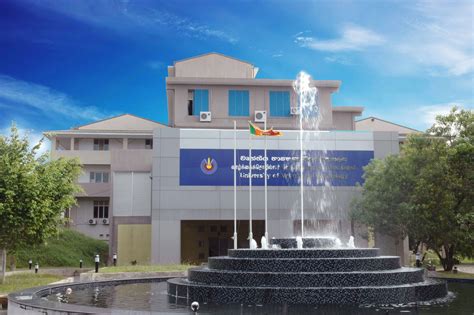 uovt university  vocational technology