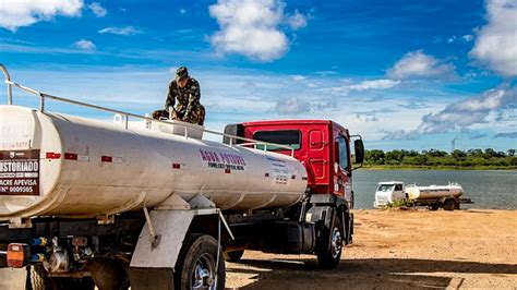 Juiz Determina Retomada Da Operação Carro Pipa Suspensa Por Bolsonaro