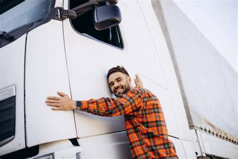 roolz driver truck navigation messenger walkie talkie community