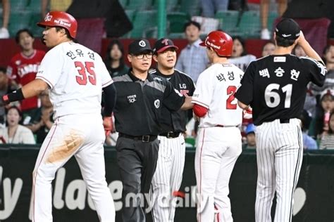 스포키 야구규칙 오적용 우효동 심판위원 시즌아웃 Kbo로부터 잔여경기 출장정지 징계 오피셜