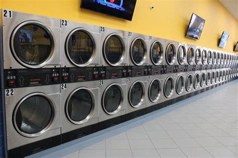 Laundromat Free Dryer Near Me - The Perfect Laundromat Doesn't Ex— Wait ...