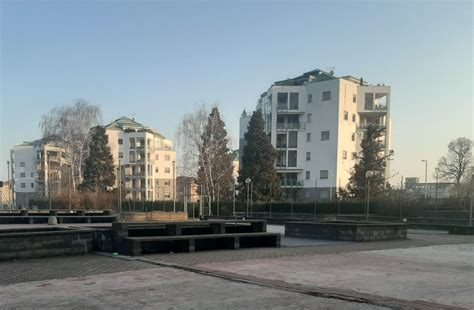 Il Parco Di Via Midana A Pinerolo Deve Attendere Lautunno Per