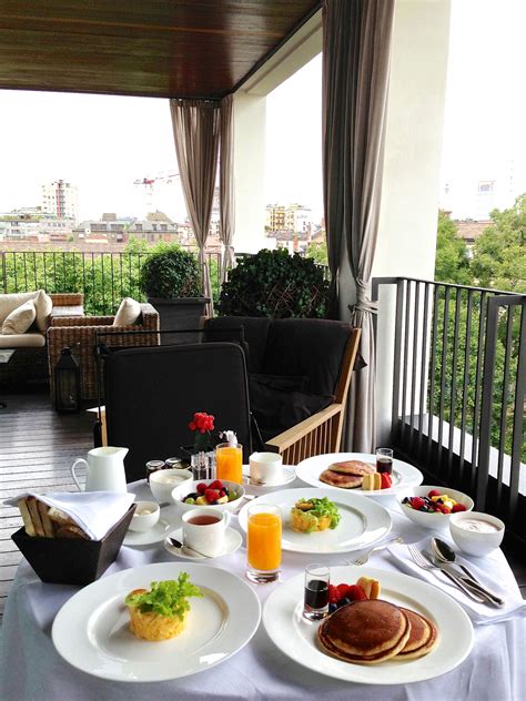 Breakfast in Milan – A Fashionista's Guide