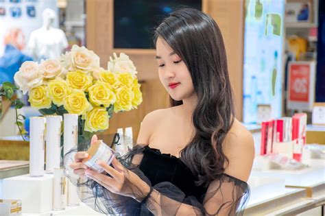 Hot girl Quỳnh Hương