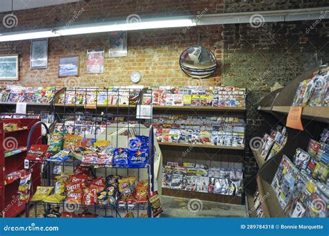 Modern Newsstand For A Sophisticated Urban Environment