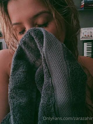 Zara Zahir Nude OnlyFans NudoStar TV