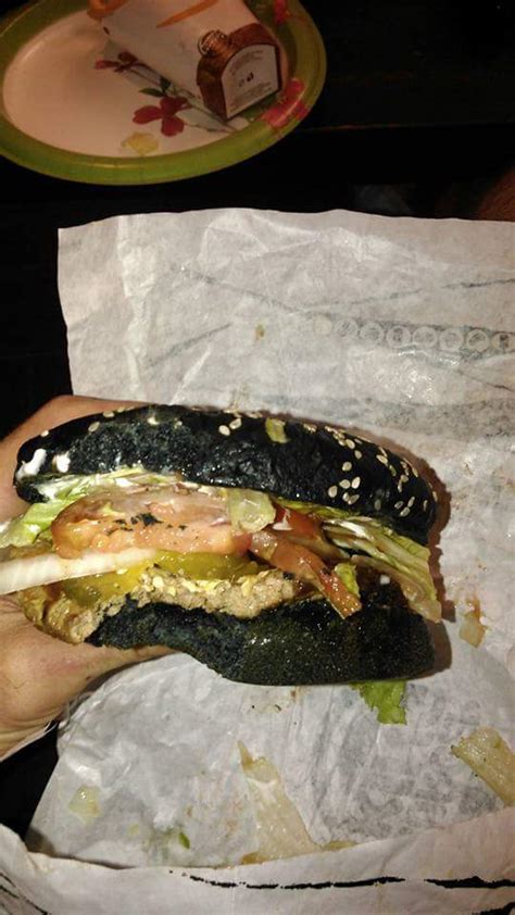 Black Bun Halloween Whopper : r/shittyfoodporn