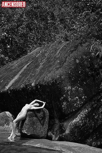 Letícia Birkheuer nude pics página 1