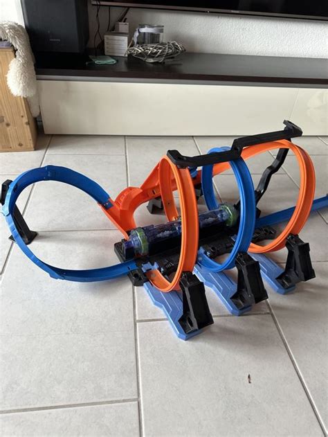 Hot Wheels Doppellooping Bahn Kaufen Auf Ricardo