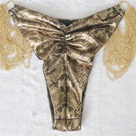 Modelo Pulau Bikini Estampado Serpiente Nacha Bandage