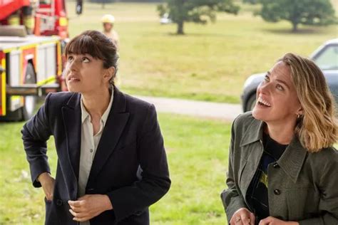 Bbc Beyond Paradise How And When To Watch Full Cast List Daily Record