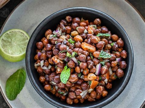 punjabi kala chana