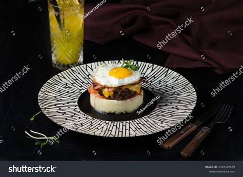 1 904 Naked Dinner Images Stock Photos 3D Objects Vectors Shutterstock
